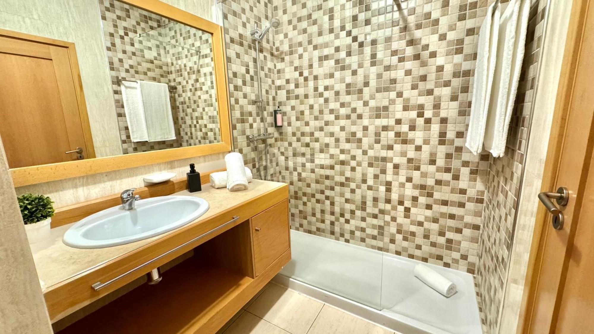 Praia Da Rocha, 502, Charming Apartment, Air Conditioning, Swimming Pool,Free Wifi, Faia By Ig Portimão Exteriér fotografie
